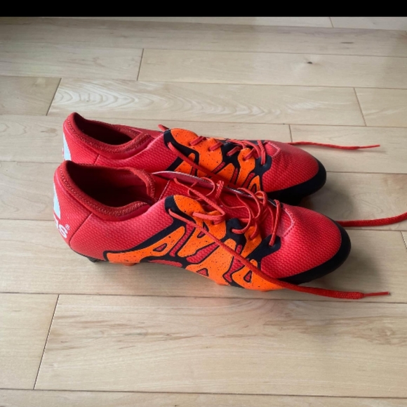 ADIDAS Soccer shoes size 8.5 US. - Picture 1 of 6